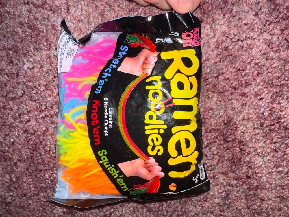 Schylling Nee Doh Ramen Noodlies Sensory Fidget Toy (5 Noodle Clumps)